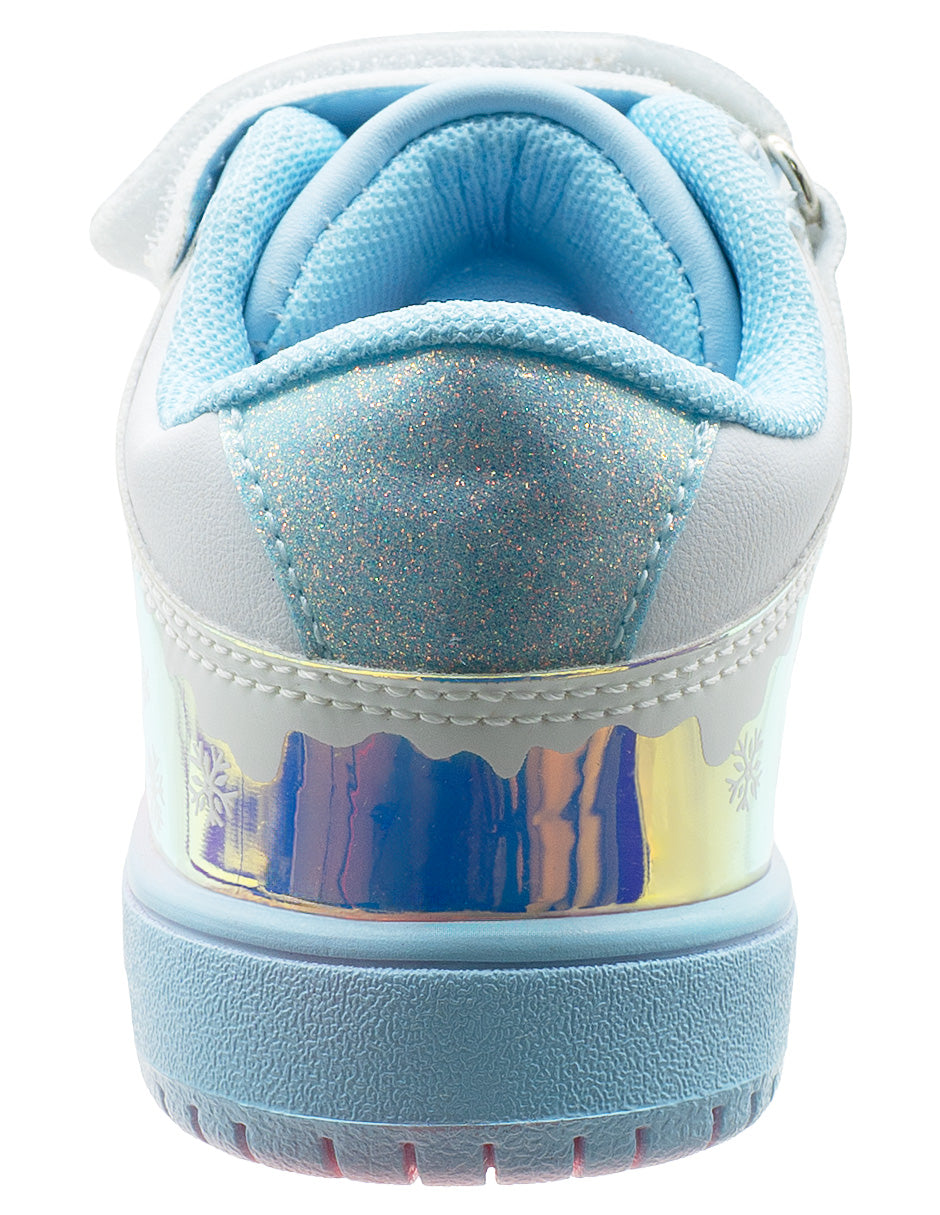 Tenis Azul Personaje Niña Tenis Con Imaginacion
